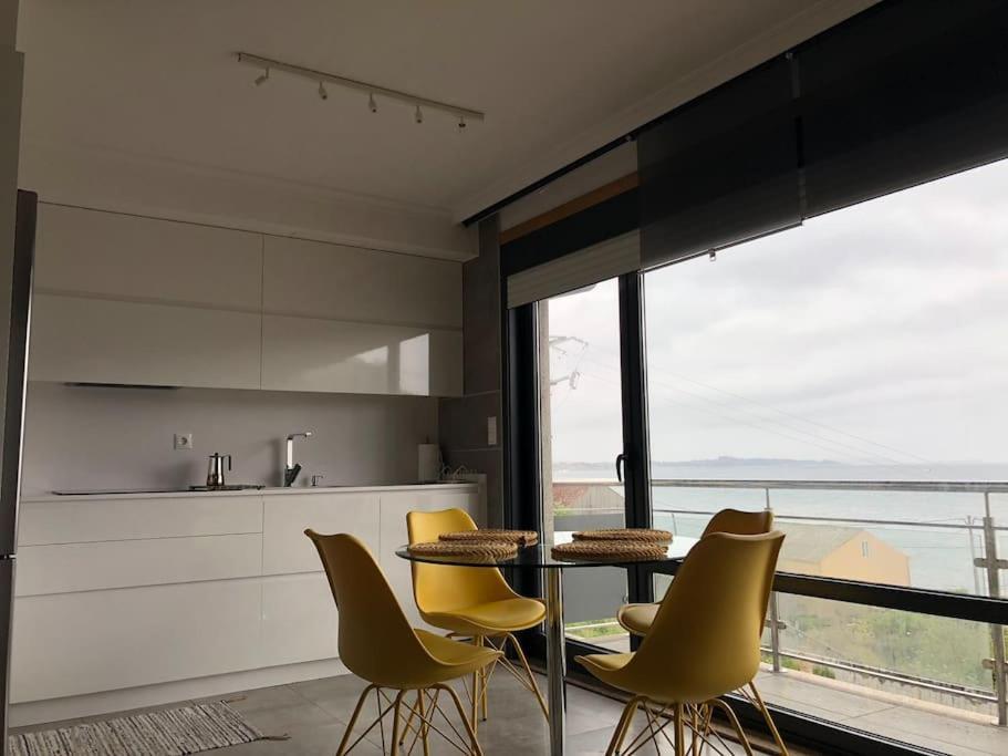 Piso En La Playa Apartment Ribeira Ngoại thất bức ảnh